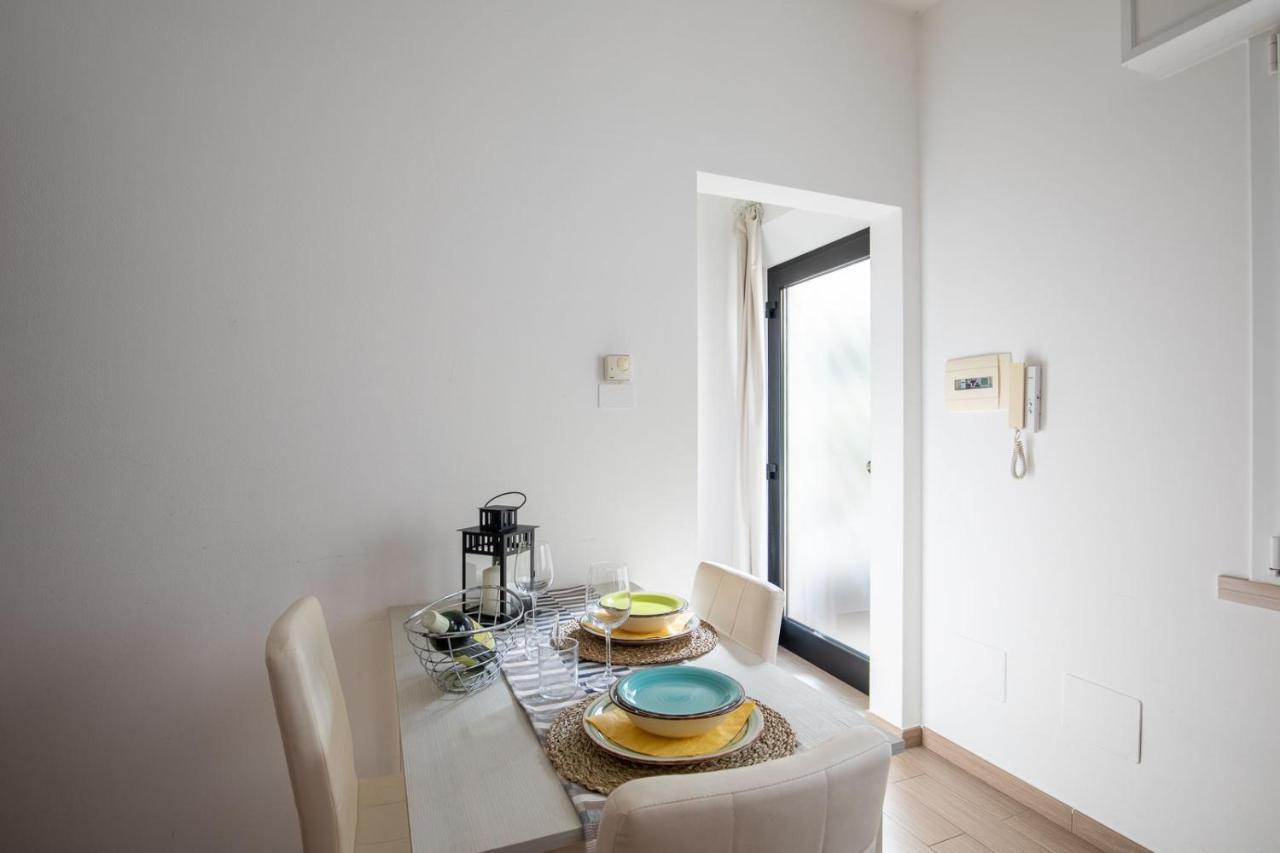 Bilocale Con Giardino A 200Mt Dal Mare - Homeunity Rimini Exterior foto