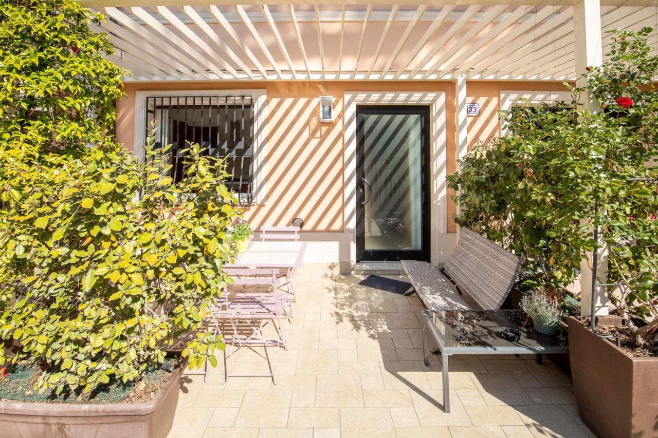 Bilocale Con Giardino A 200Mt Dal Mare - Homeunity Rimini Exterior foto